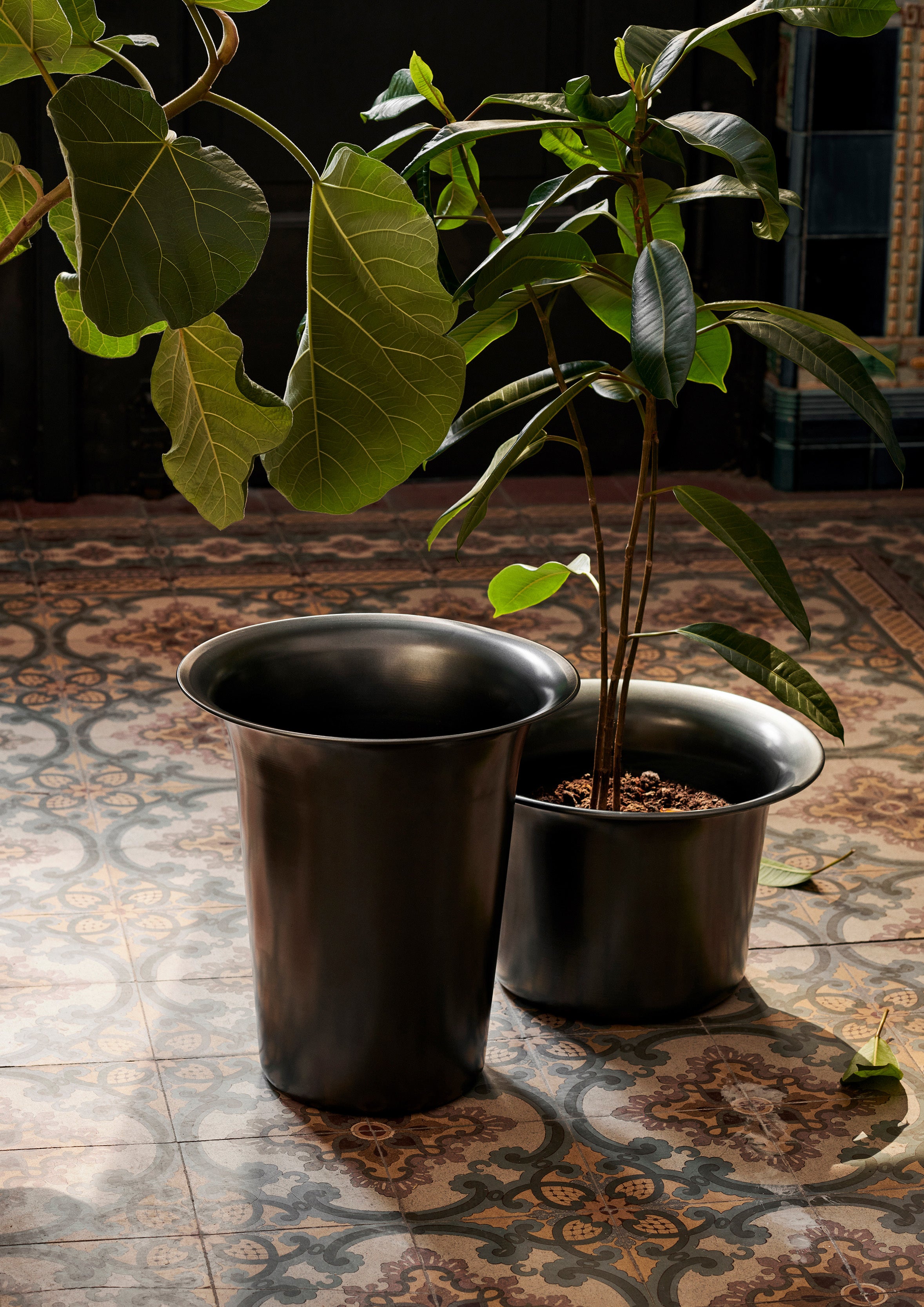 ALU-SPUN-KORB schwarz