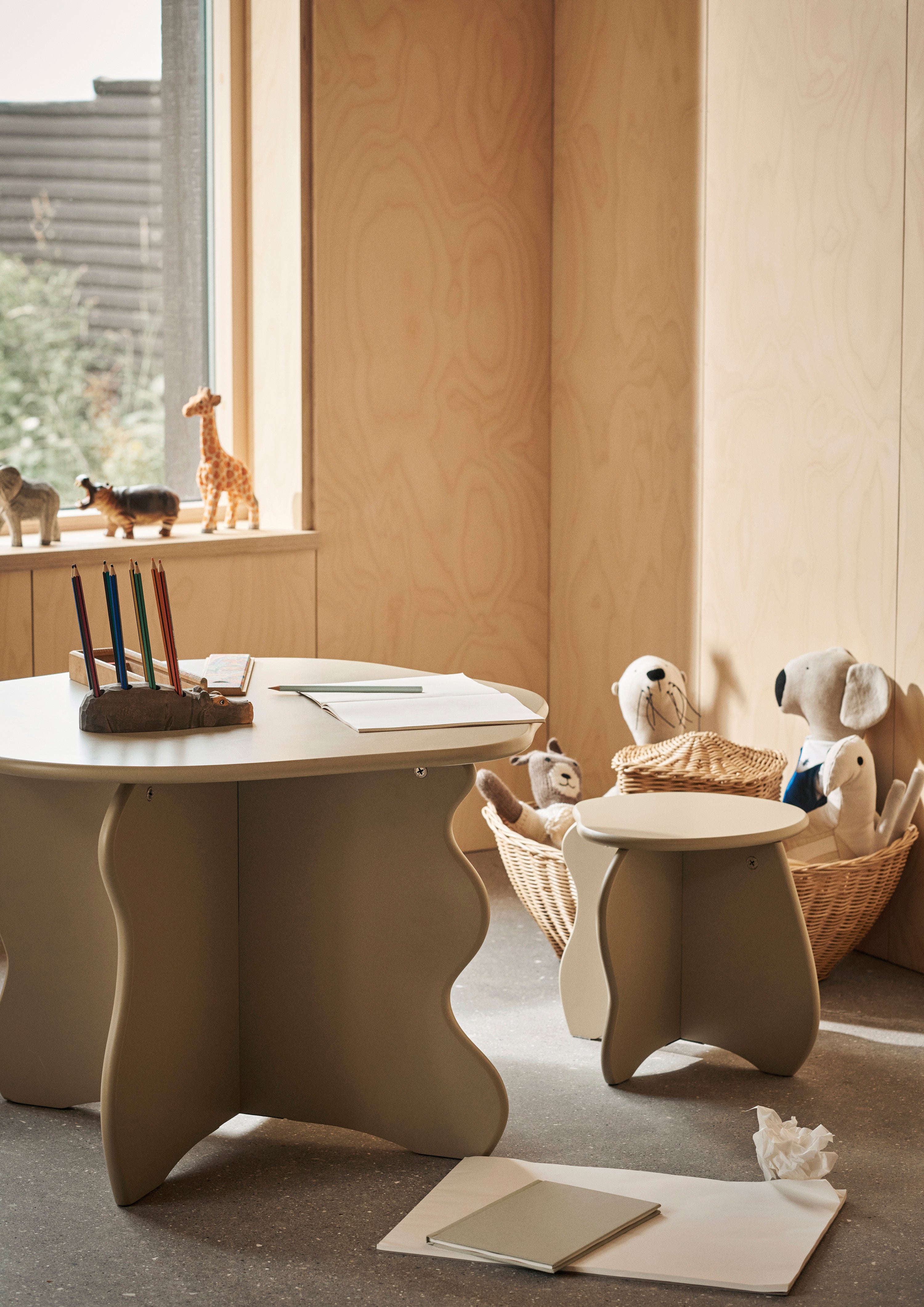 Kindertisch SLOPE beige