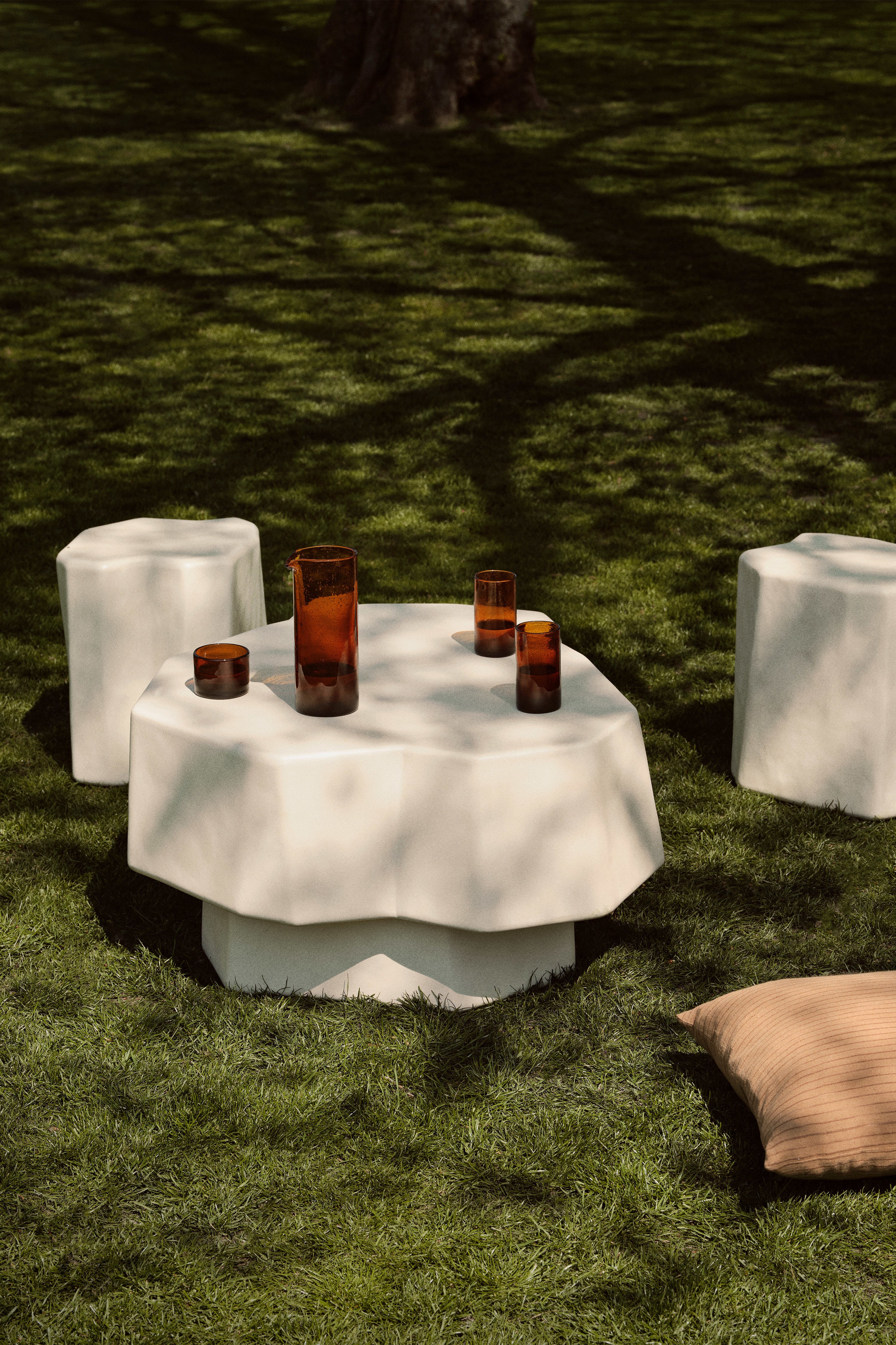 STAFFA salontafel gebroken wit
