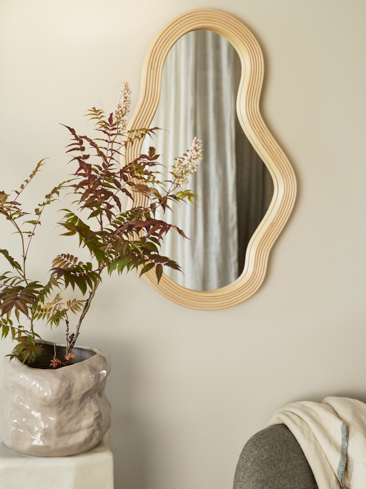 Bloempot TUCK beige