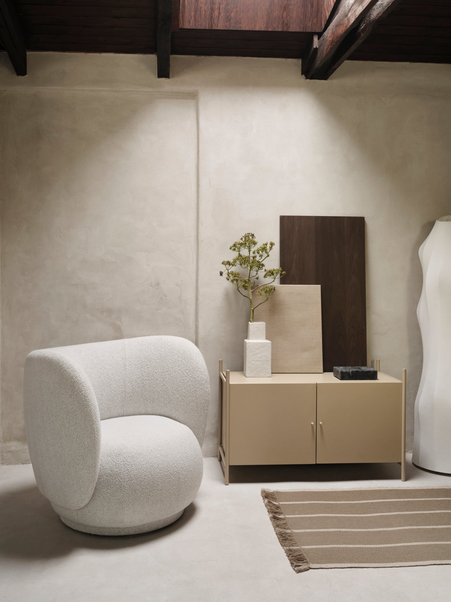 Punktual Beige modularer Kabinett