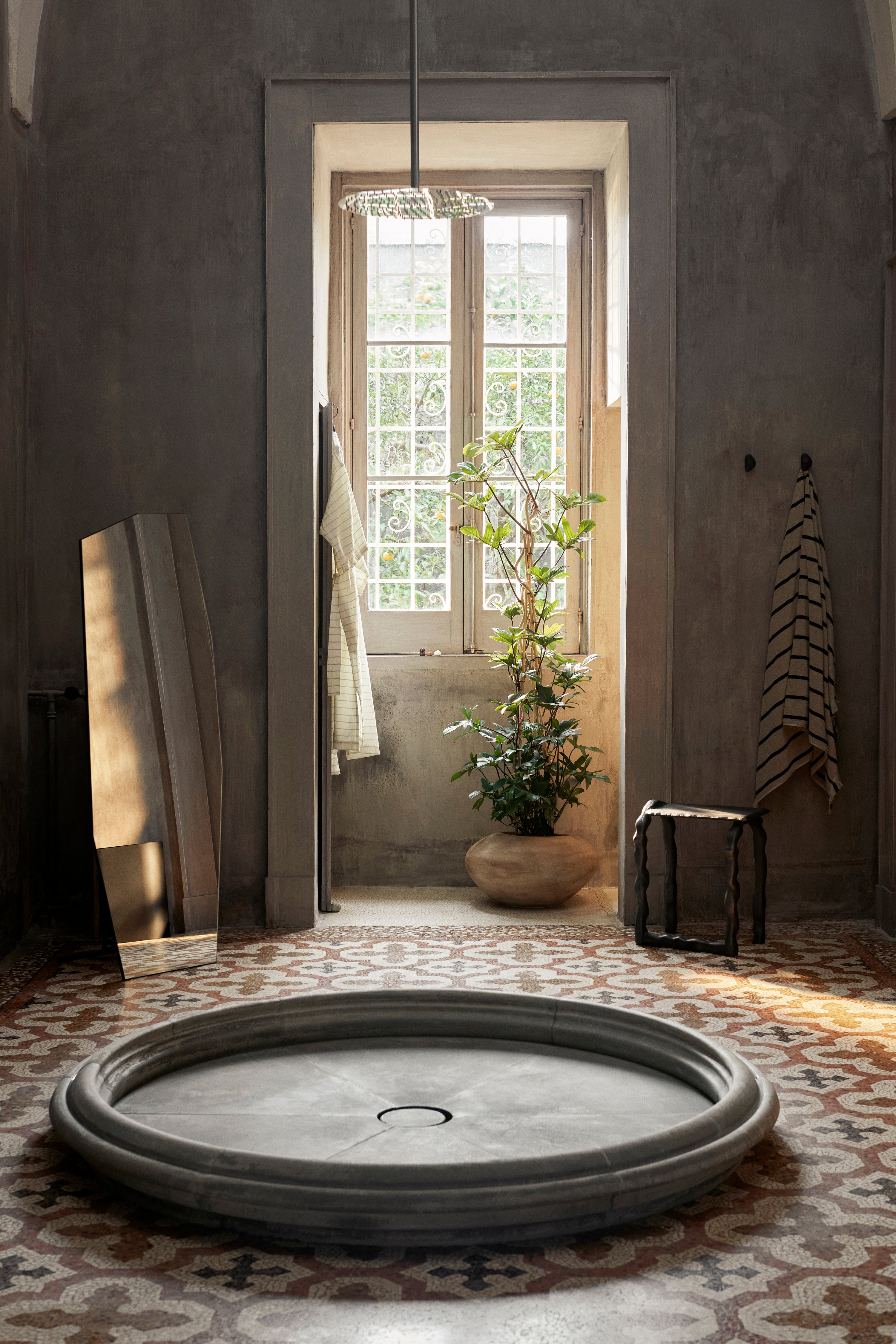 DODU Blumentopf aus braunem Zement