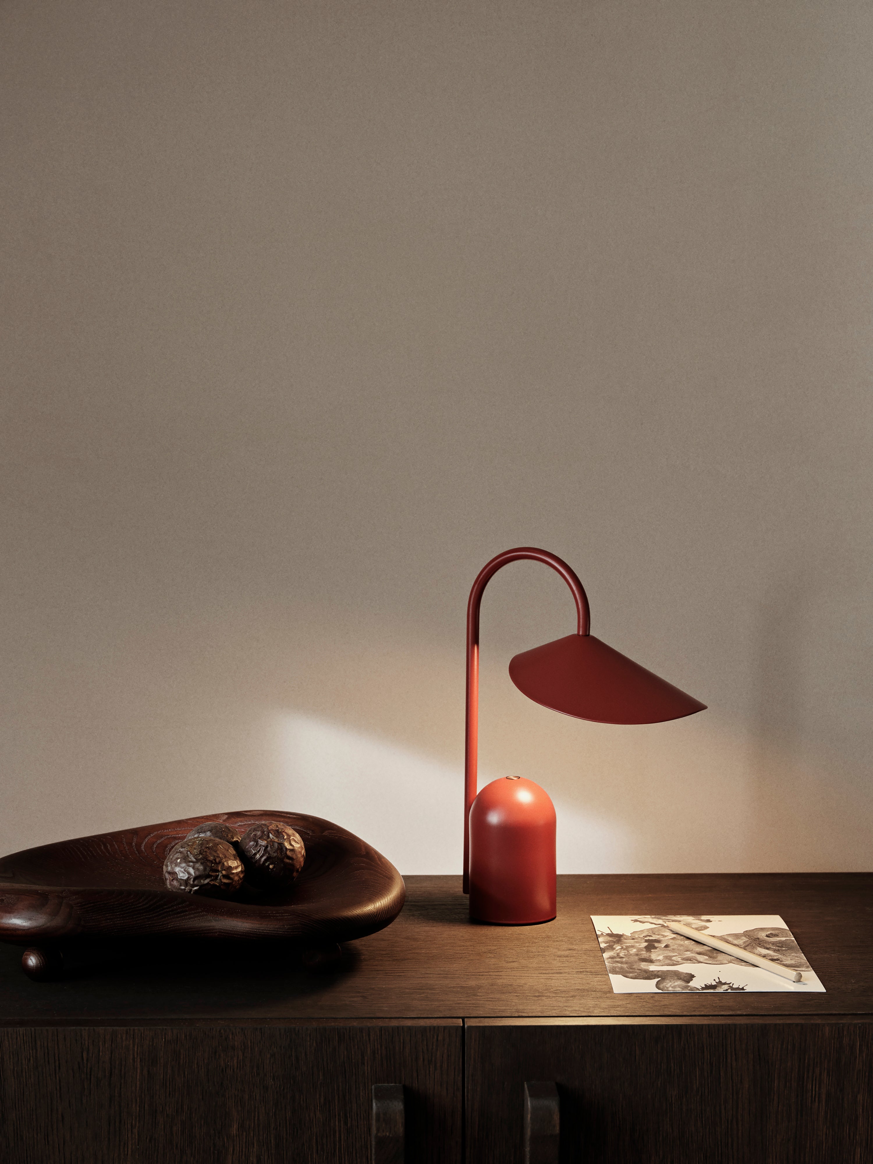 Draagbare lamp ARUM rood