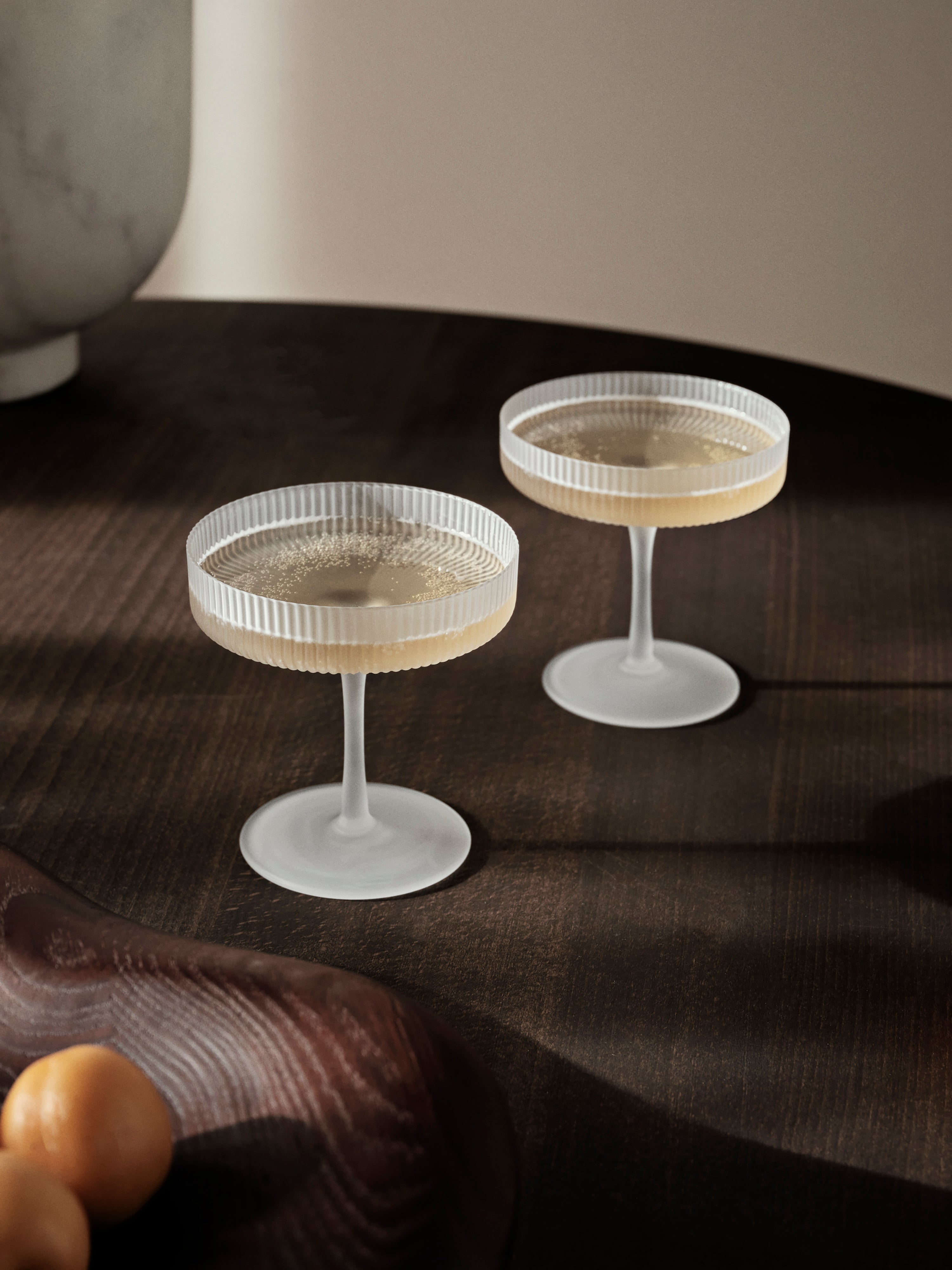 Set champagneglazen RIPPLE SAUCERS wit glas