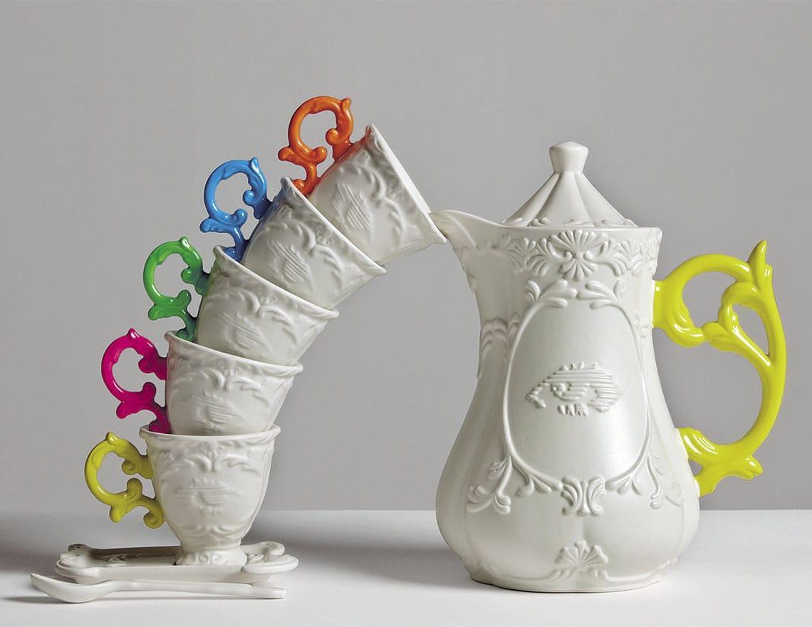 Filiżanka z łyżeczką i spodkiem I-WARES I-TEA zielony Seletti Eye on Design