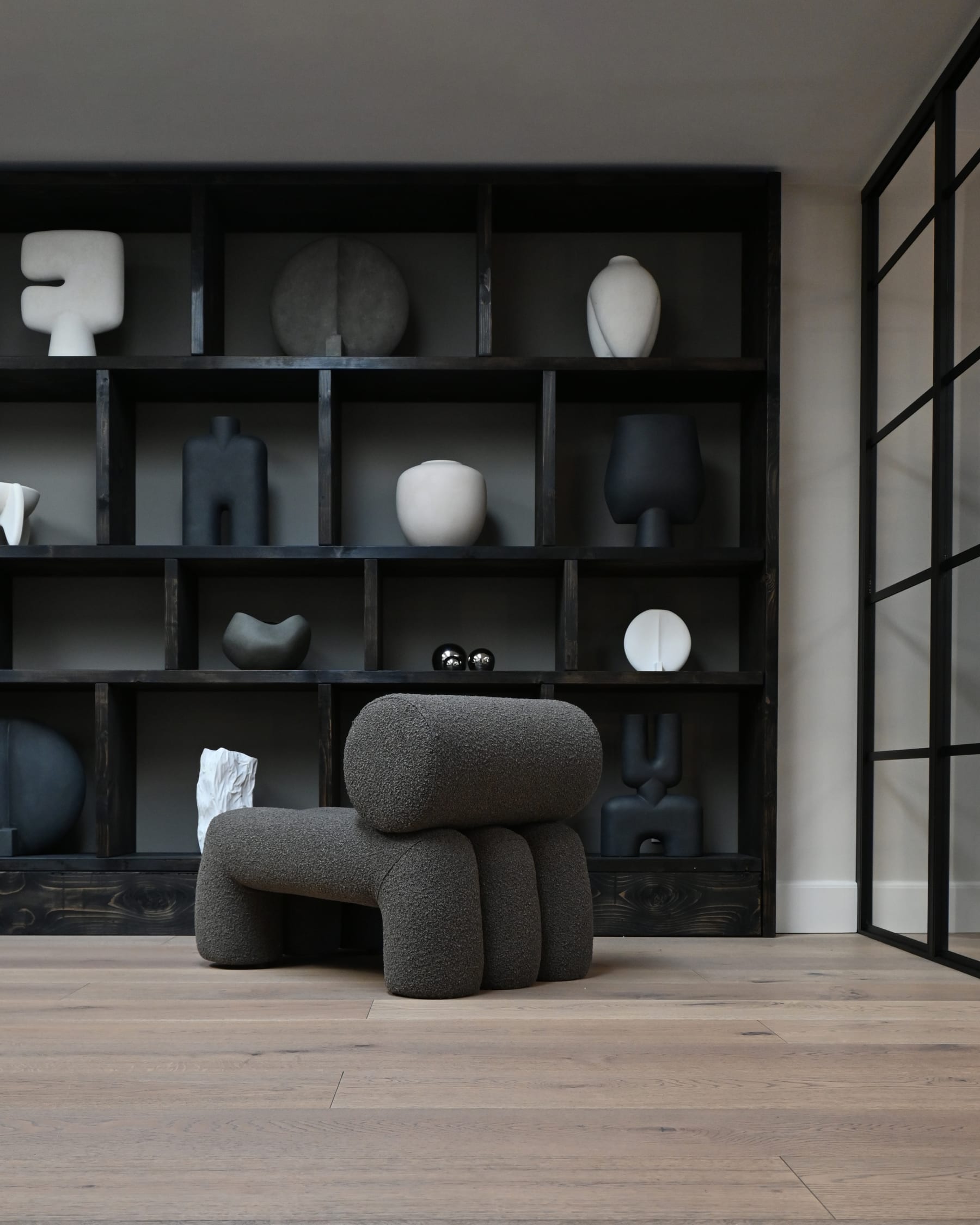 Fotel FOKU grijs-bruin boucle