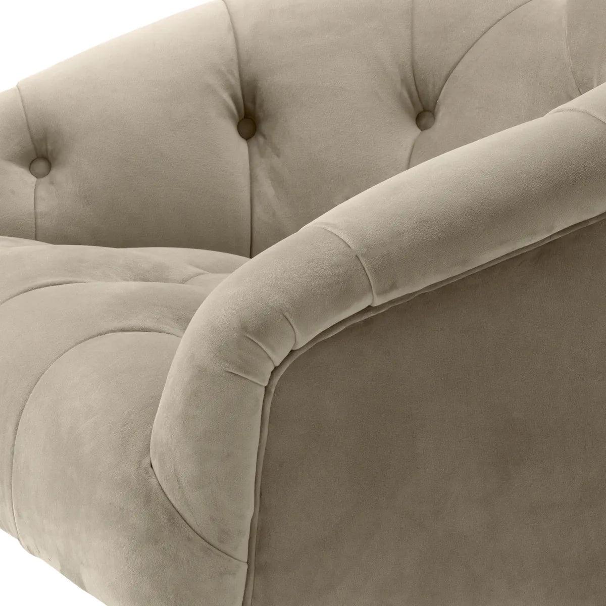 Fotel aksamitny obrotowy GARDNER beżowy Eichholtz Eye on Design