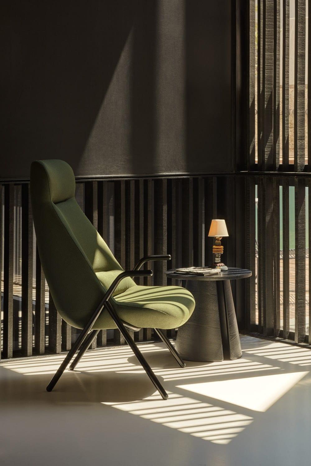 Fotel DINS wysoki ciemnozielony Teulat Eye on Design