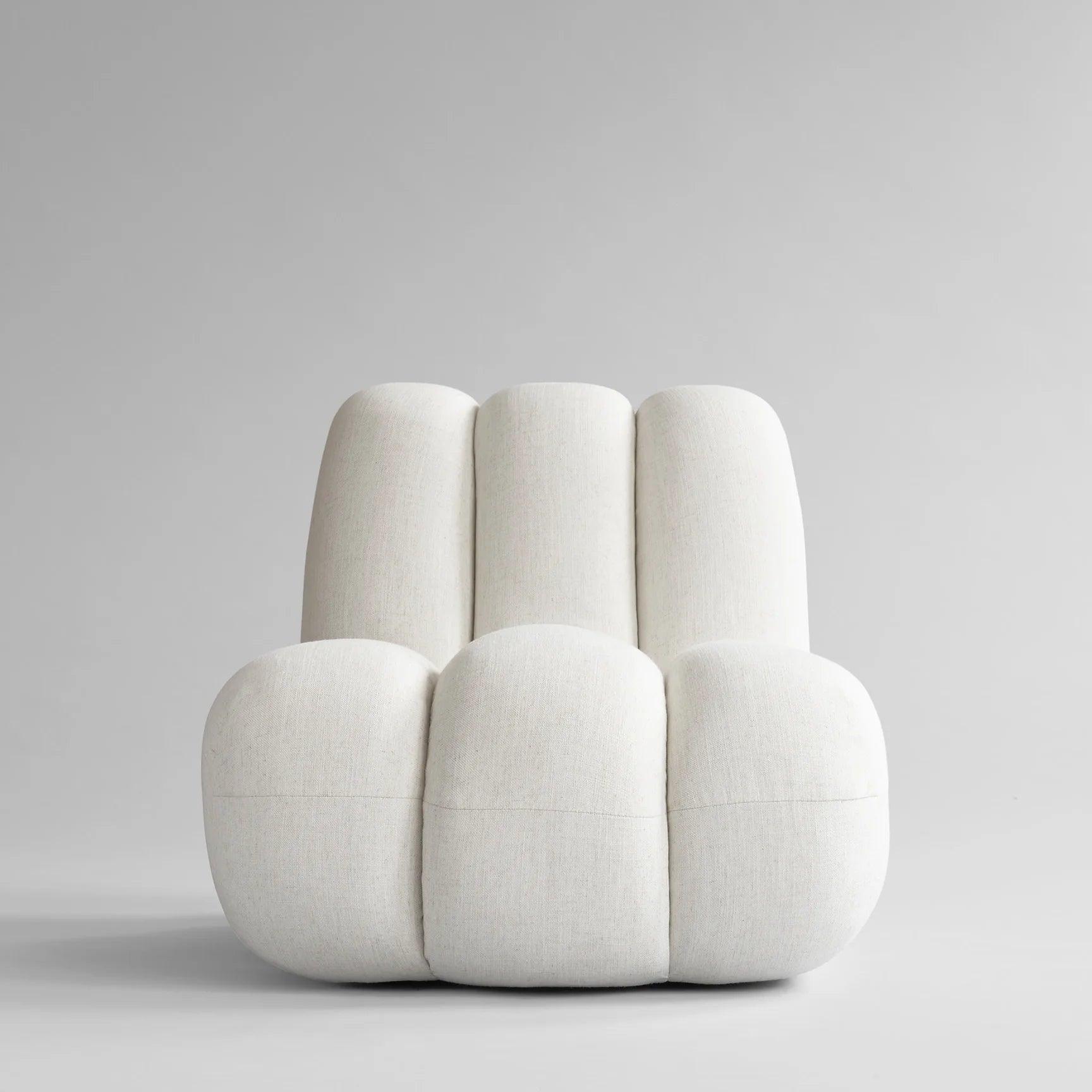 Fotel TOE jasnobeżowy 101 Copenhagen Eye on Design