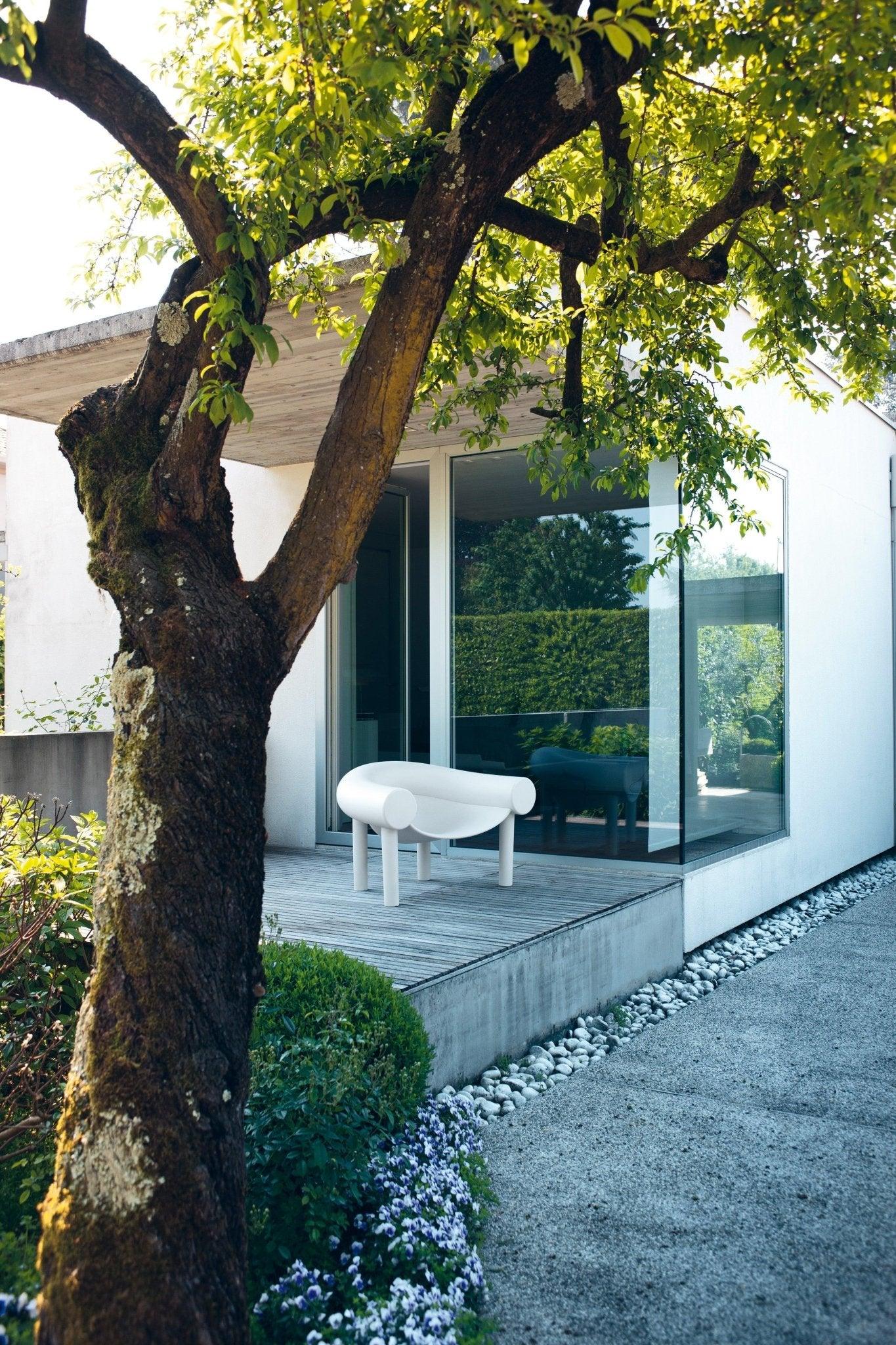 Fotel zewnętrzny SAM SON biały Magis Eye on Design