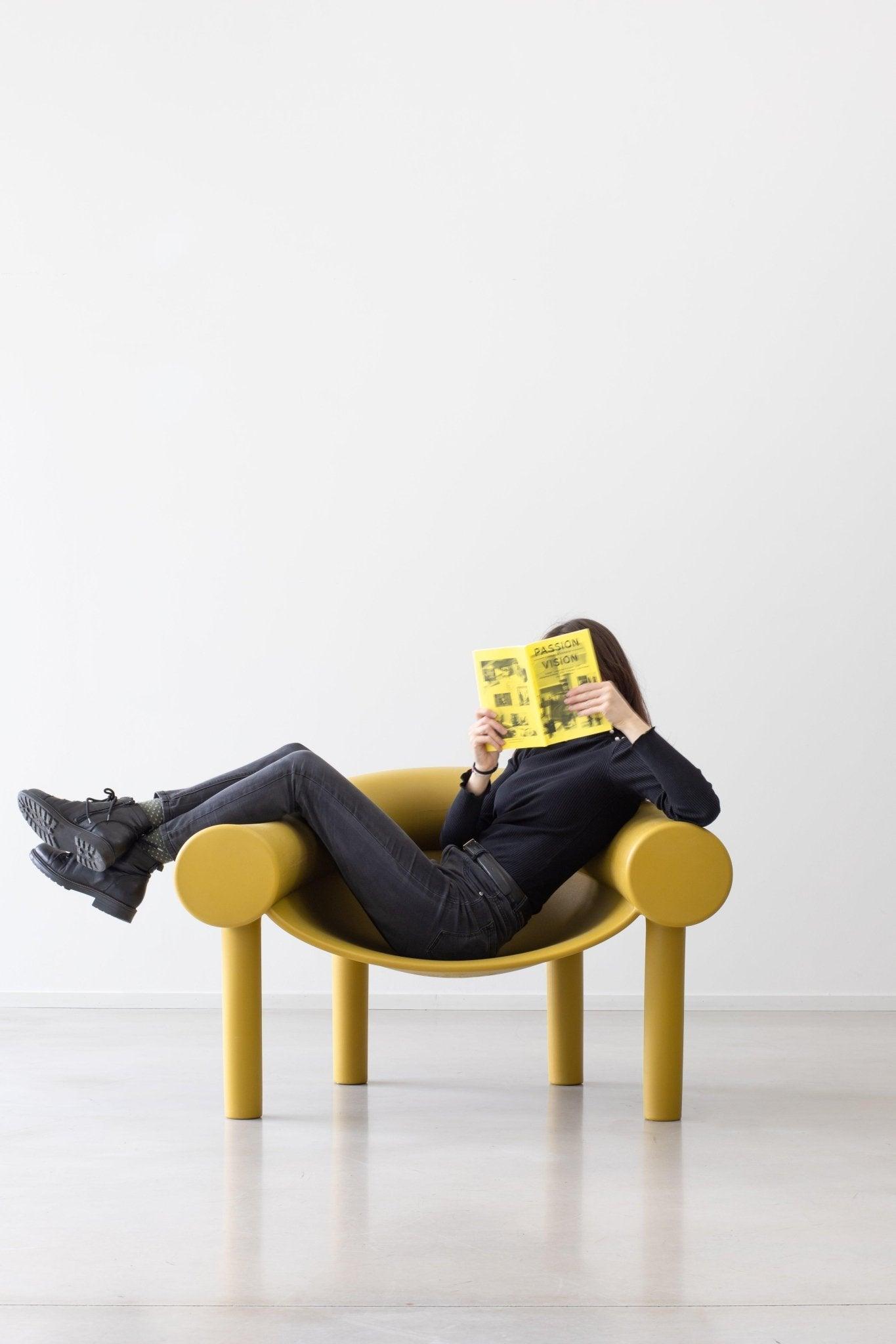 Fotel zewnętrzny SAM SON czarny Magis Eye on Design