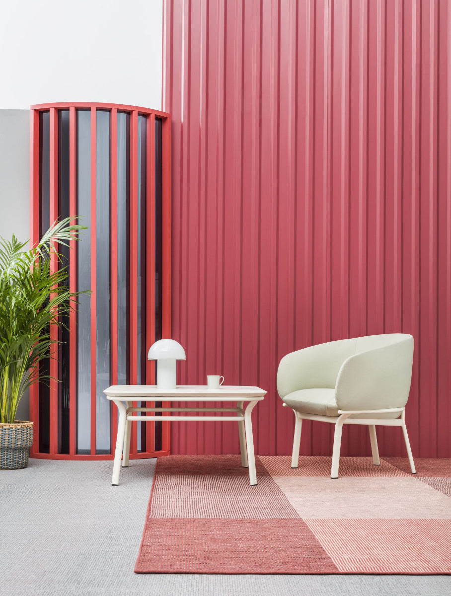 Grace veneer coffee table with a metal base