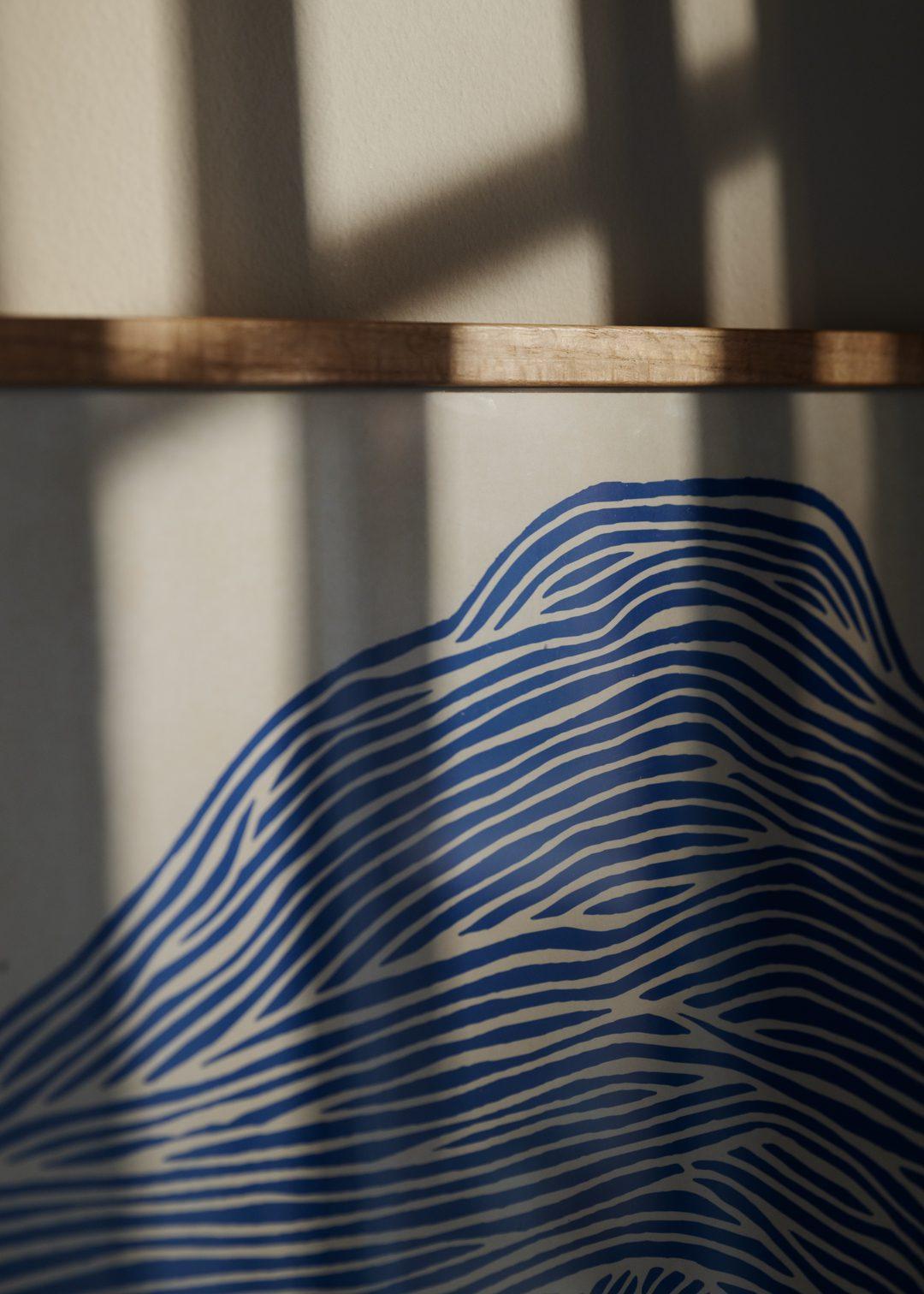 Grafika artystyczna THE LINE - NAVY The Poster Club Eye on Design