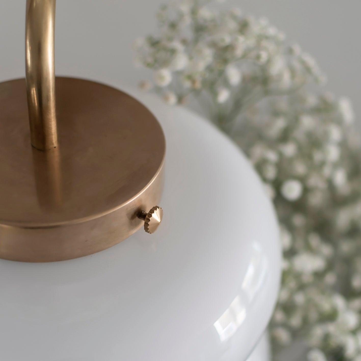 Kinkiet BIBE mosiężny Embassy Interiors Eye on Design