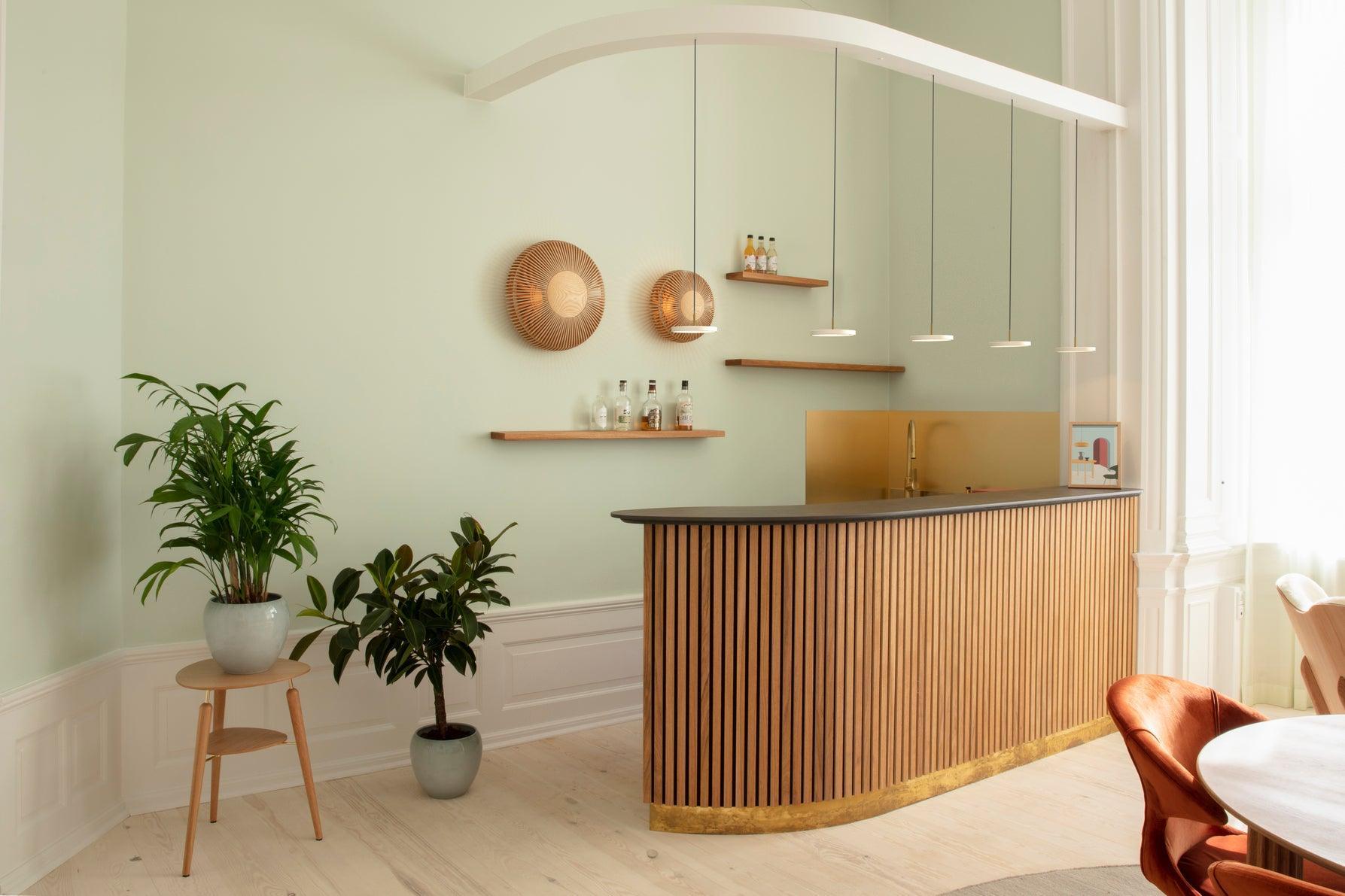 Kinkiet CLAVA UP WOOD dąb UMAGE Eye on Design