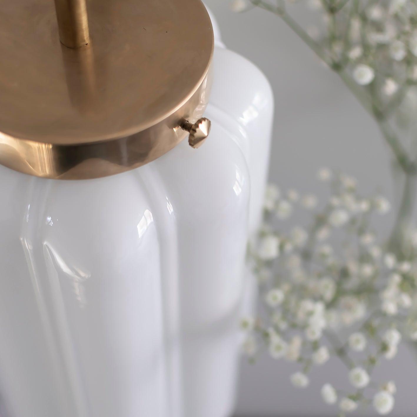 Kinkiet DECO mosiężny Embassy Interiors Eye on Design