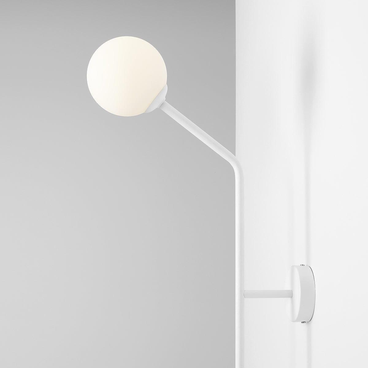 Kinkiet PURE PIONOWY biały Artera Eye on Design