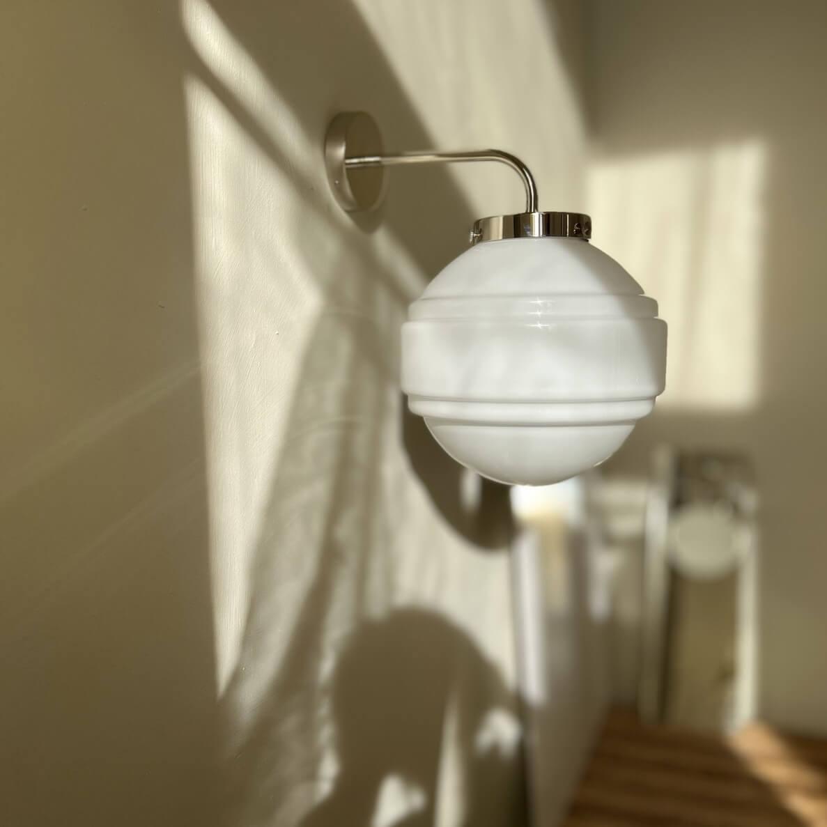 Kinkiet SATURN mosiężny Embassy Interiors Eye on Design