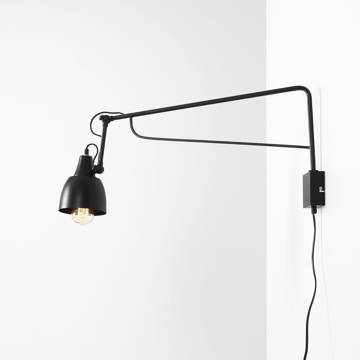 Kinkiet SOHO LONG czarny Artera Eye on Design