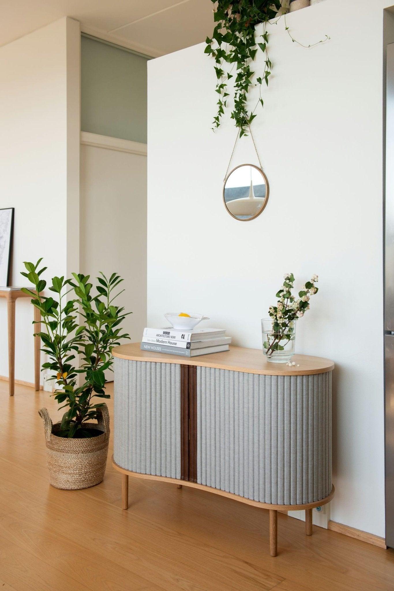 Komoda AUDACIOUS baby blue z dębem UMAGE Eye on Design