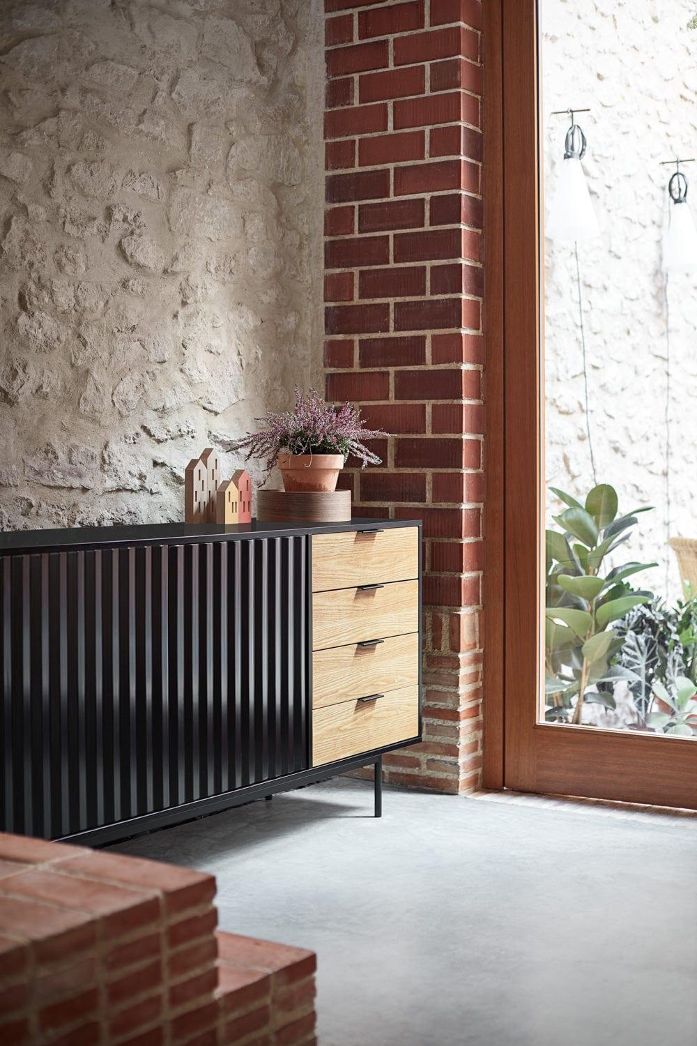 Komoda SIERRA 2D czarny Teulat Eye on Design