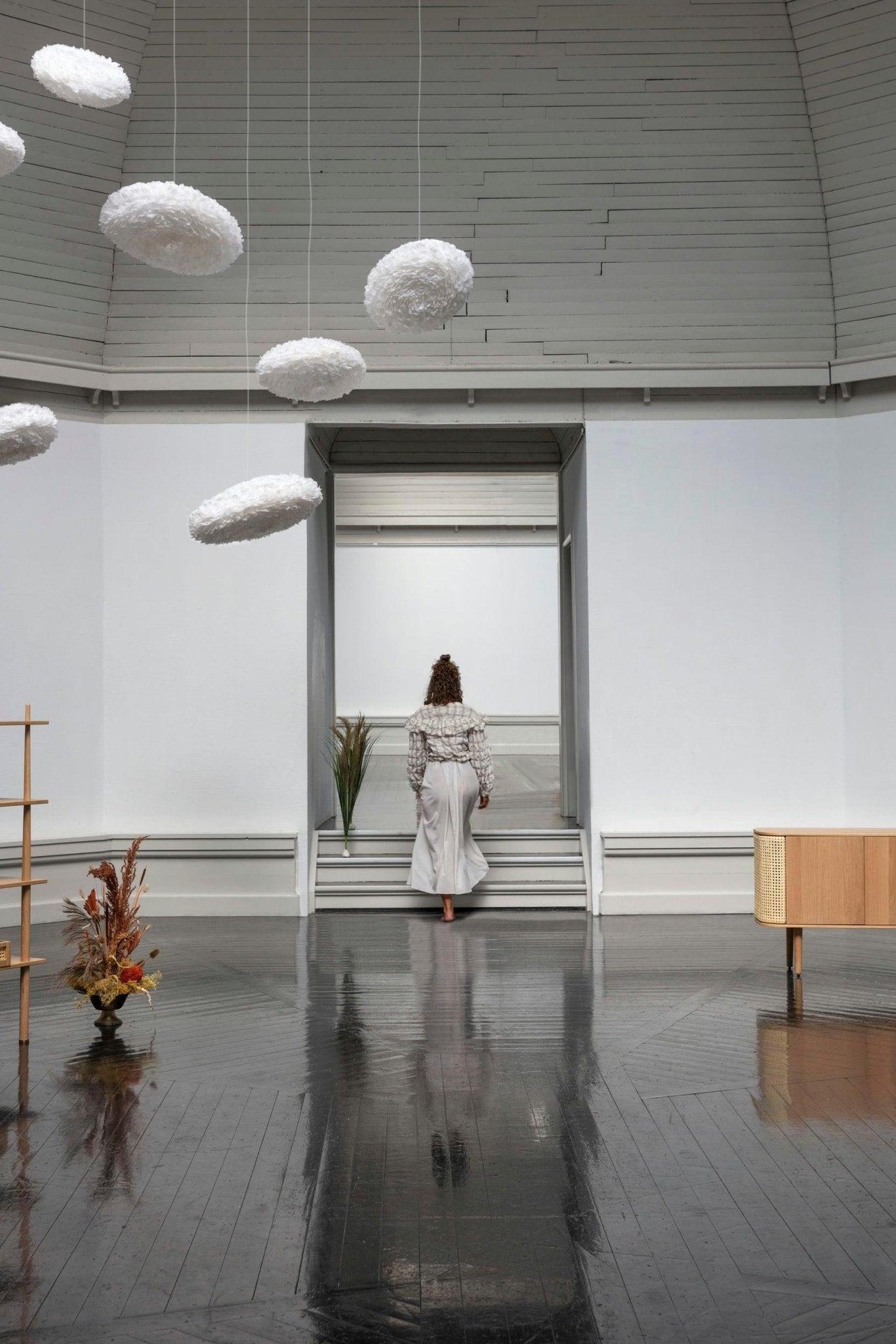 Komoda TREASURES rattan z dębem UMAGE Eye on Design