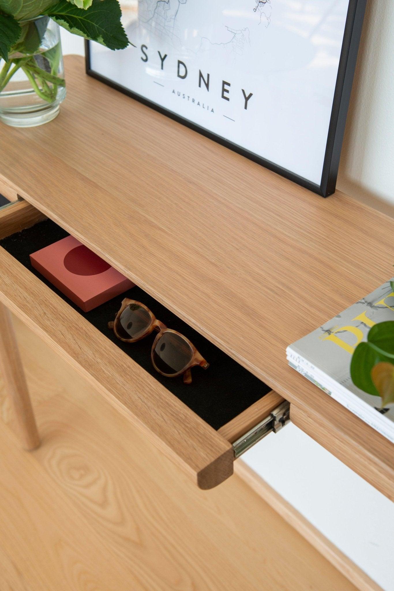 Konsola HEART'N'SOUL dębowy UMAGE Eye on Design