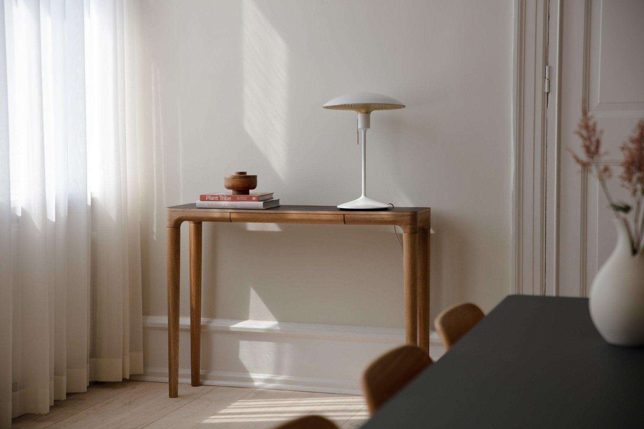 Konsola HEART'N'SOUL dębowy z czarnym blatem UMAGE Eye on Design