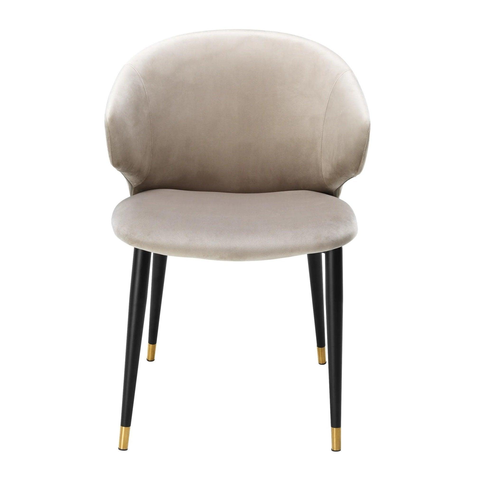 Krzesło aksamitne z podłokietnikami VOLANTE beżowy Eichholtz Eye on Design