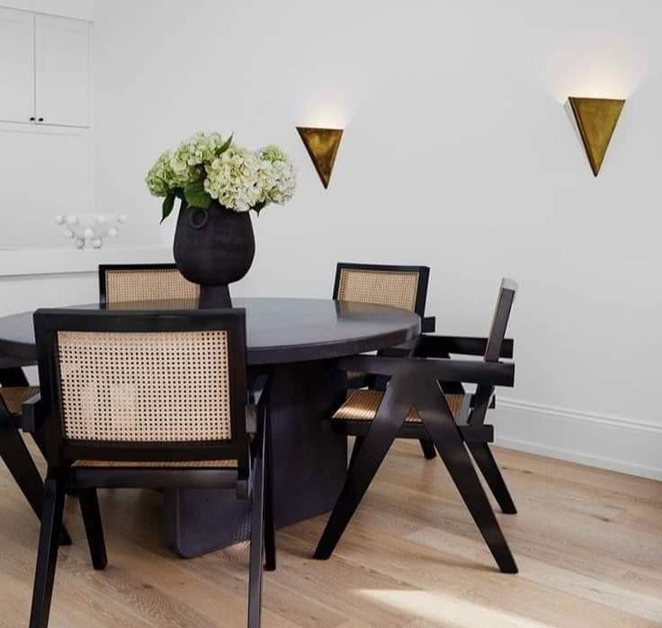 Krzesło ARISTIDE czarny Eichholtz Eye on Design