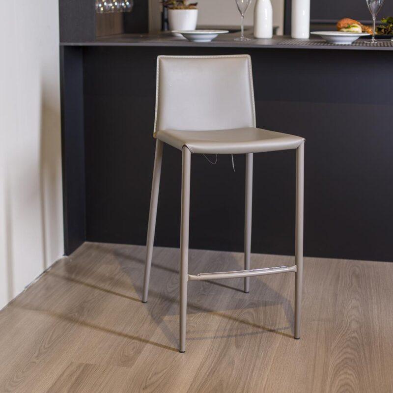 Krzesło barowe AIDA taupe Calligaris Eye on Design