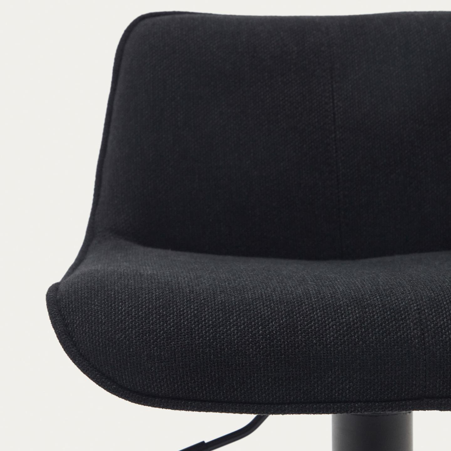 Krzesło barowe ZENDA czarny szenil La Forma Eye on Design