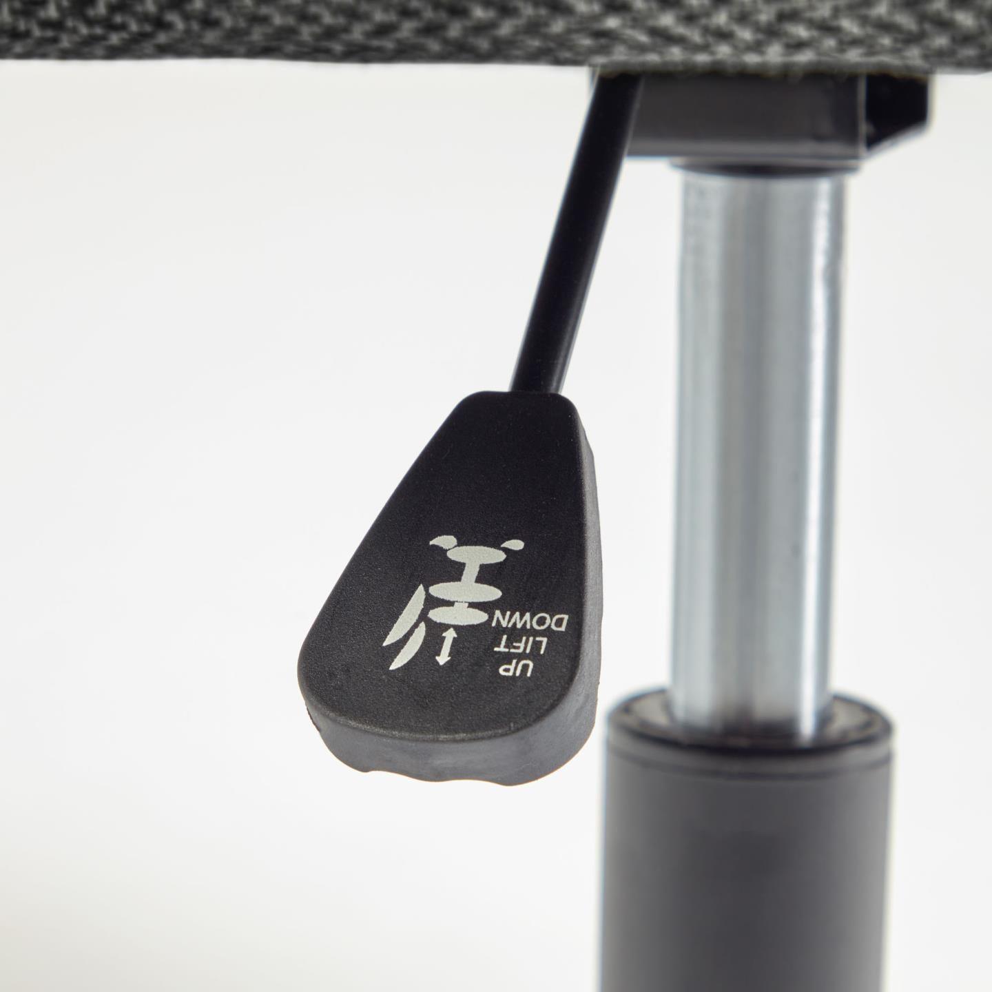 Krzesło biurowe MADINA ciemnoszary La Forma Eye on Design