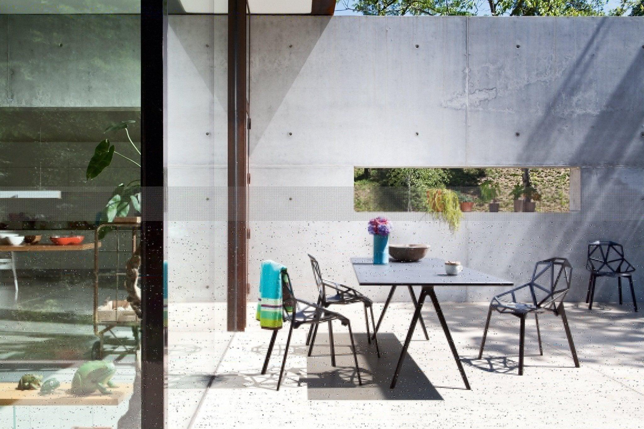 Krzesło CHAIR_ONE czarny Magis Eye on Design