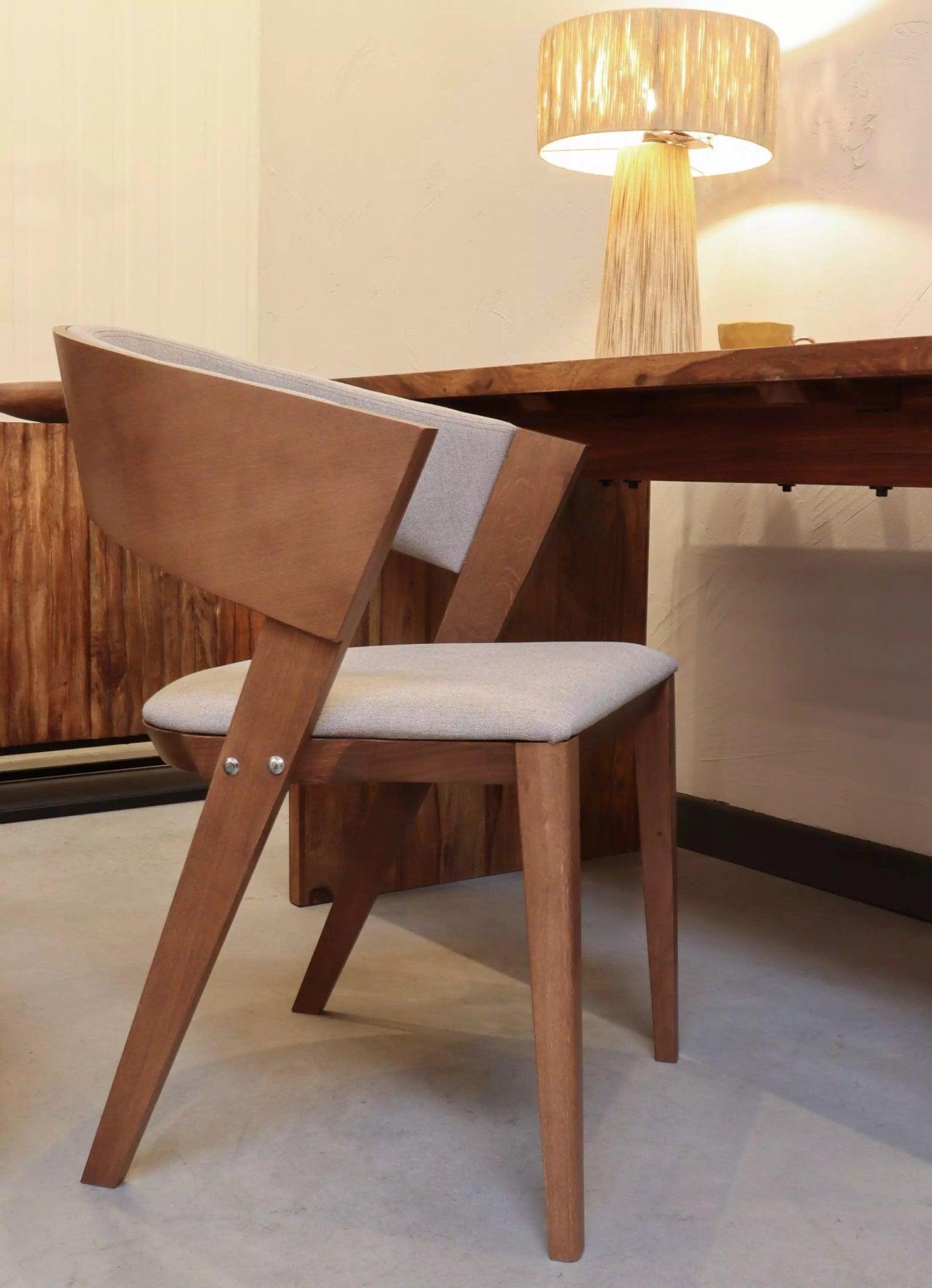 Krzesło COSY B-1404 Fameg Eye on Design