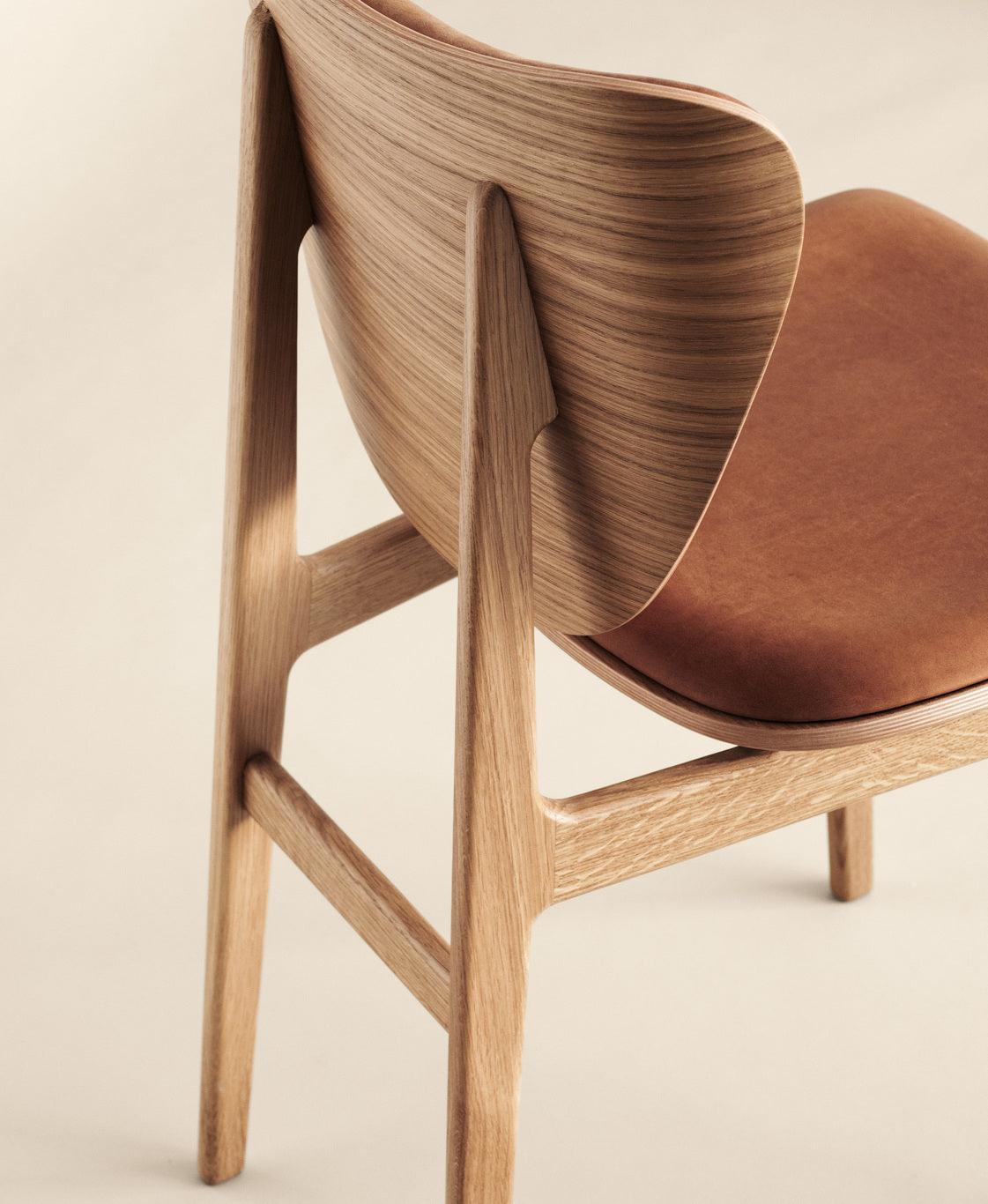Krzesło ELEPHANT FRONT dębowy NORR11 Eye on Design