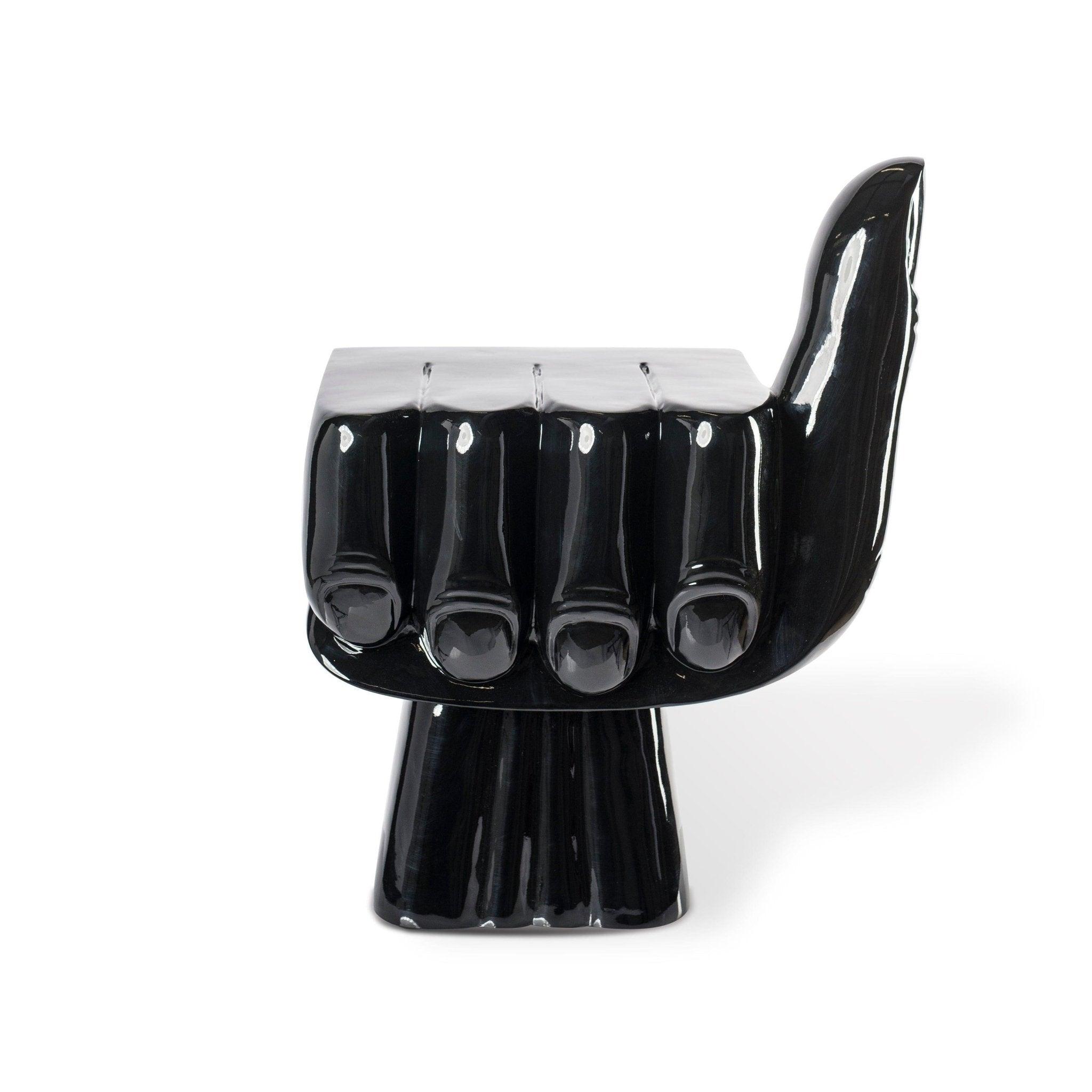 Krzesło FIST czarny Pols Potten Eye on Design