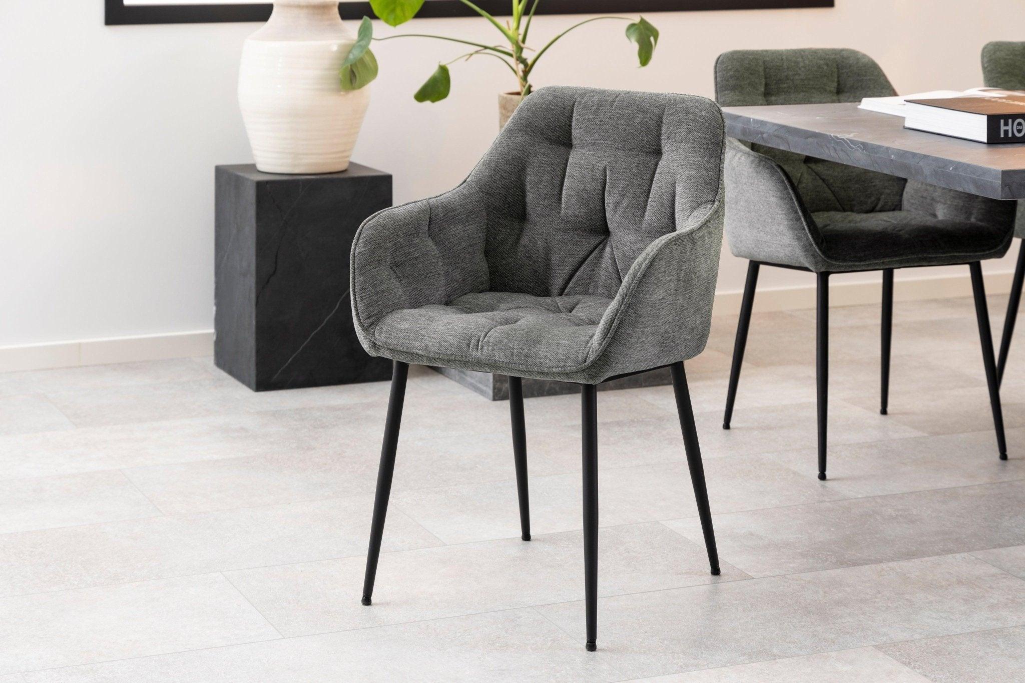 Krzesło LOUI szary z czarną podstawą Actona Eye on Design