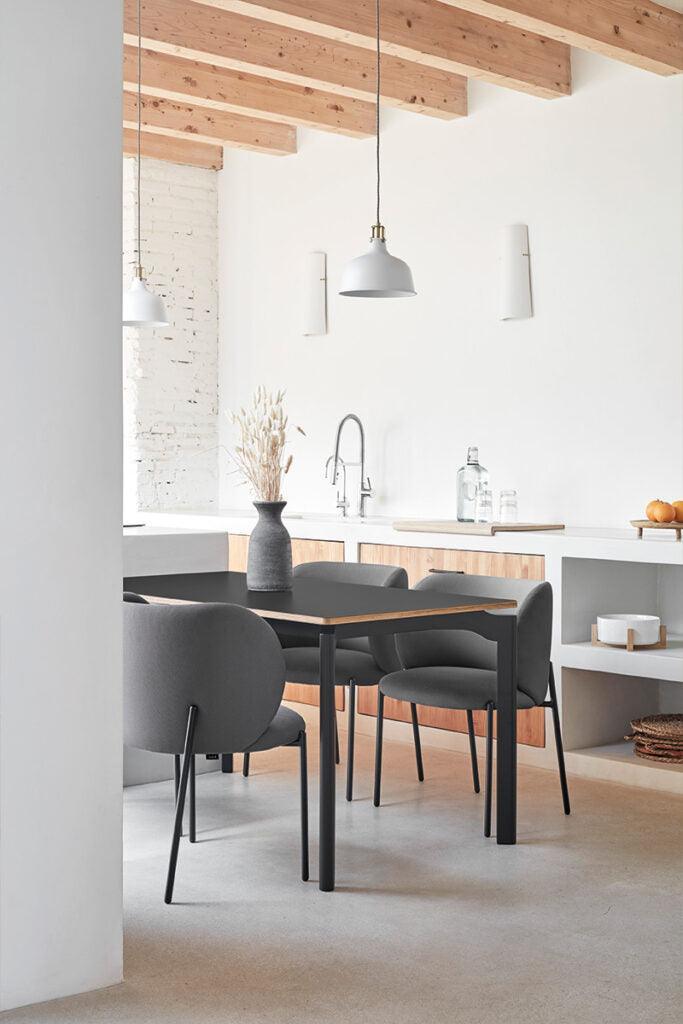 Krzesło MOGI ciemnoszary Teulat Eye on Design