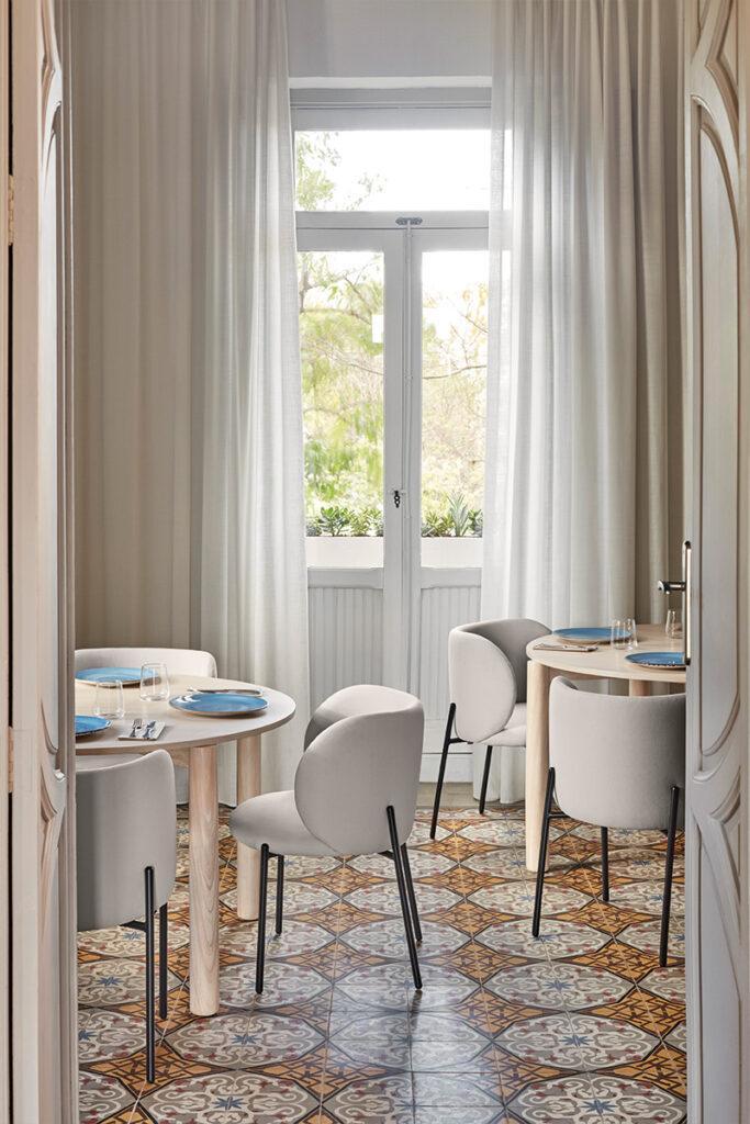 Krzesło MOGI jasnyszary Teulat Eye on Design