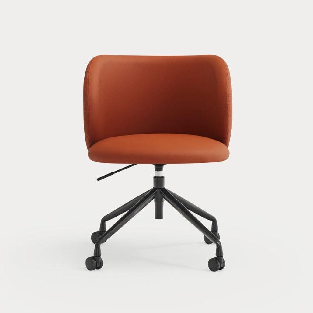 Krzesło na kółkach MOGI terracotta Teulat Eye on Design