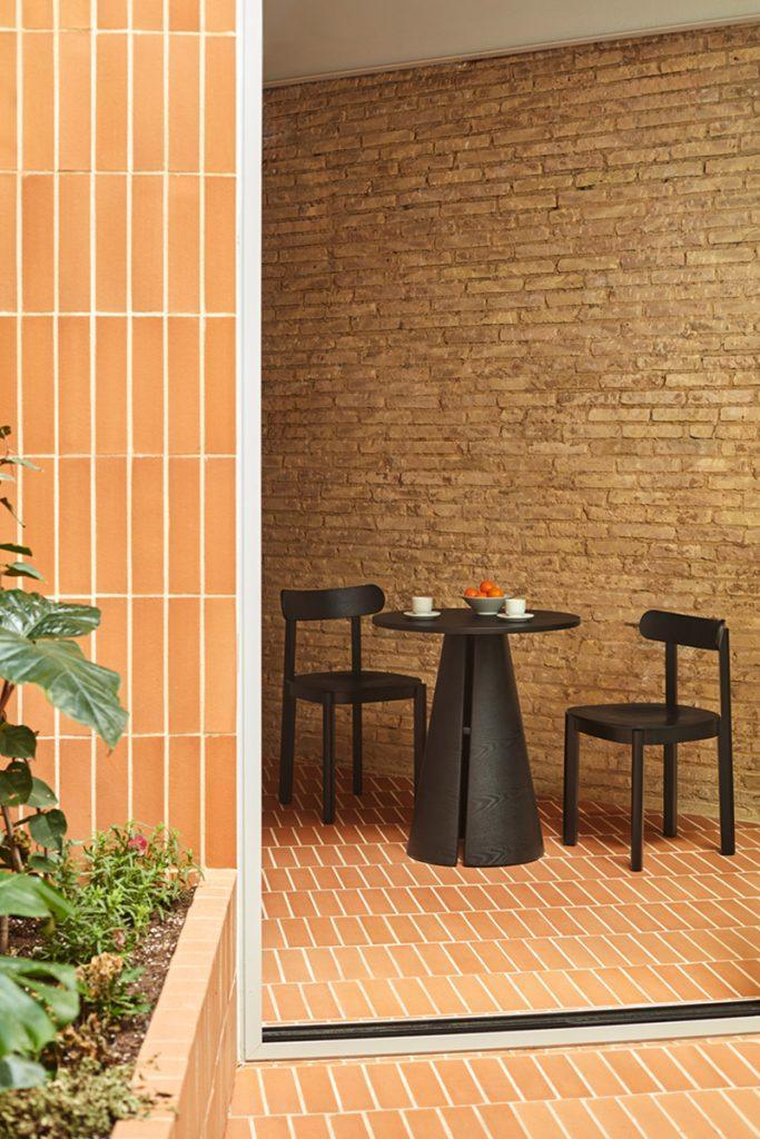 Krzesło NARA czarny Teulat Eye on Design