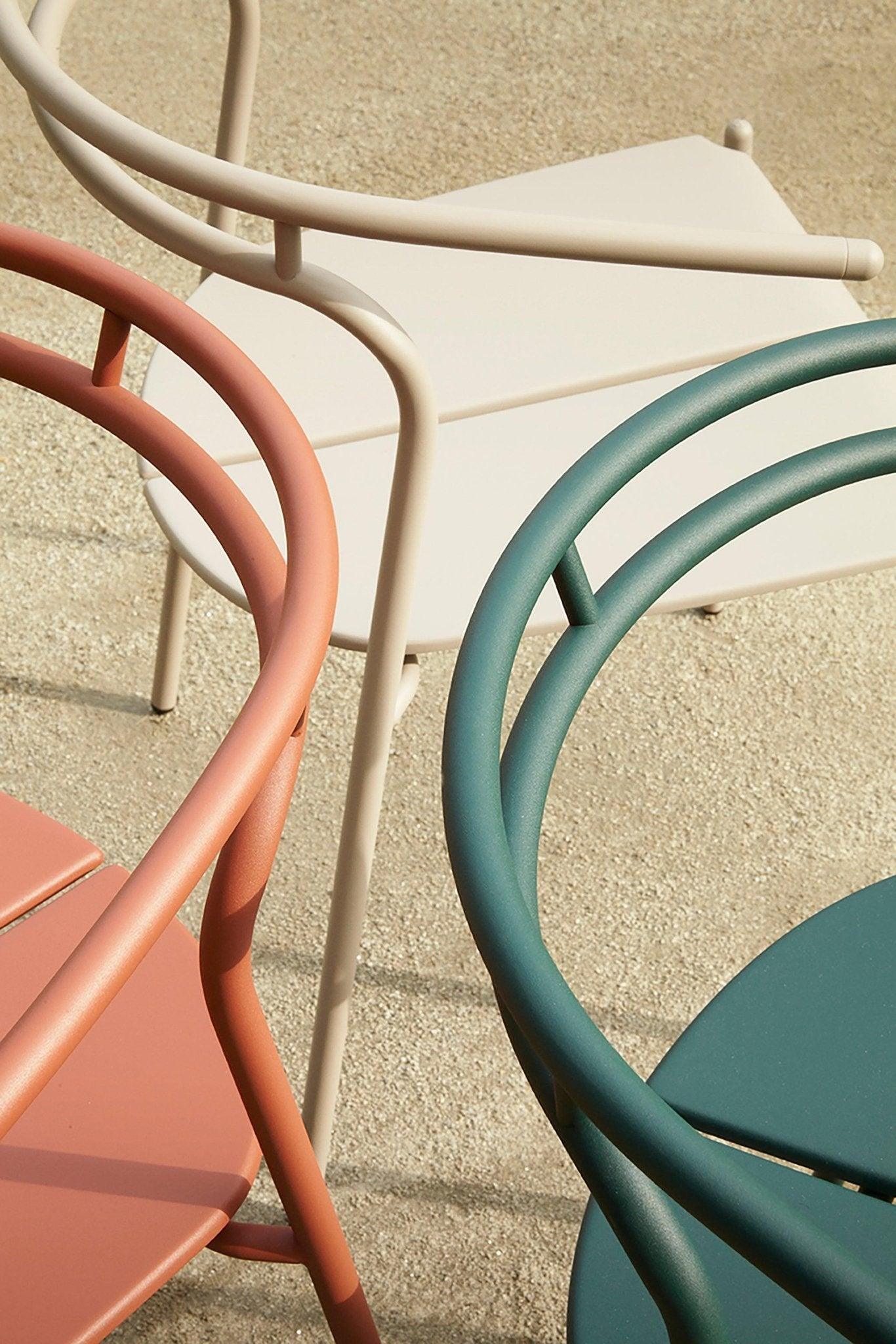 Krzesło NOVO zielony AYTM Eye on Design