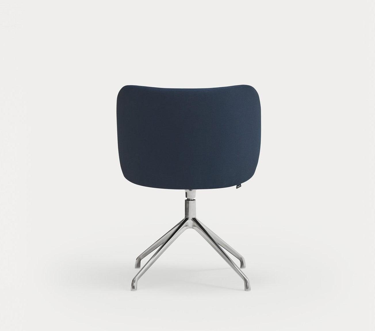 Krzesło obrotowe MOGI granatowy z chromowaną podstawą Teulat Eye on Design