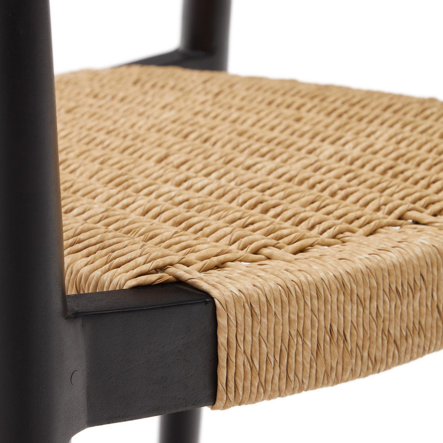Krzesło ogrodowe YDALIA czarne drewno tekowe z beżową liną La Forma Eye on Design