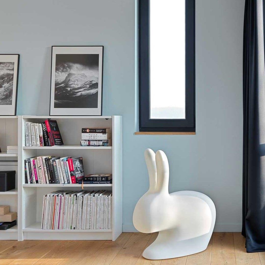 Krzesło RABBIT czerwony Qeeboo Eye on Design