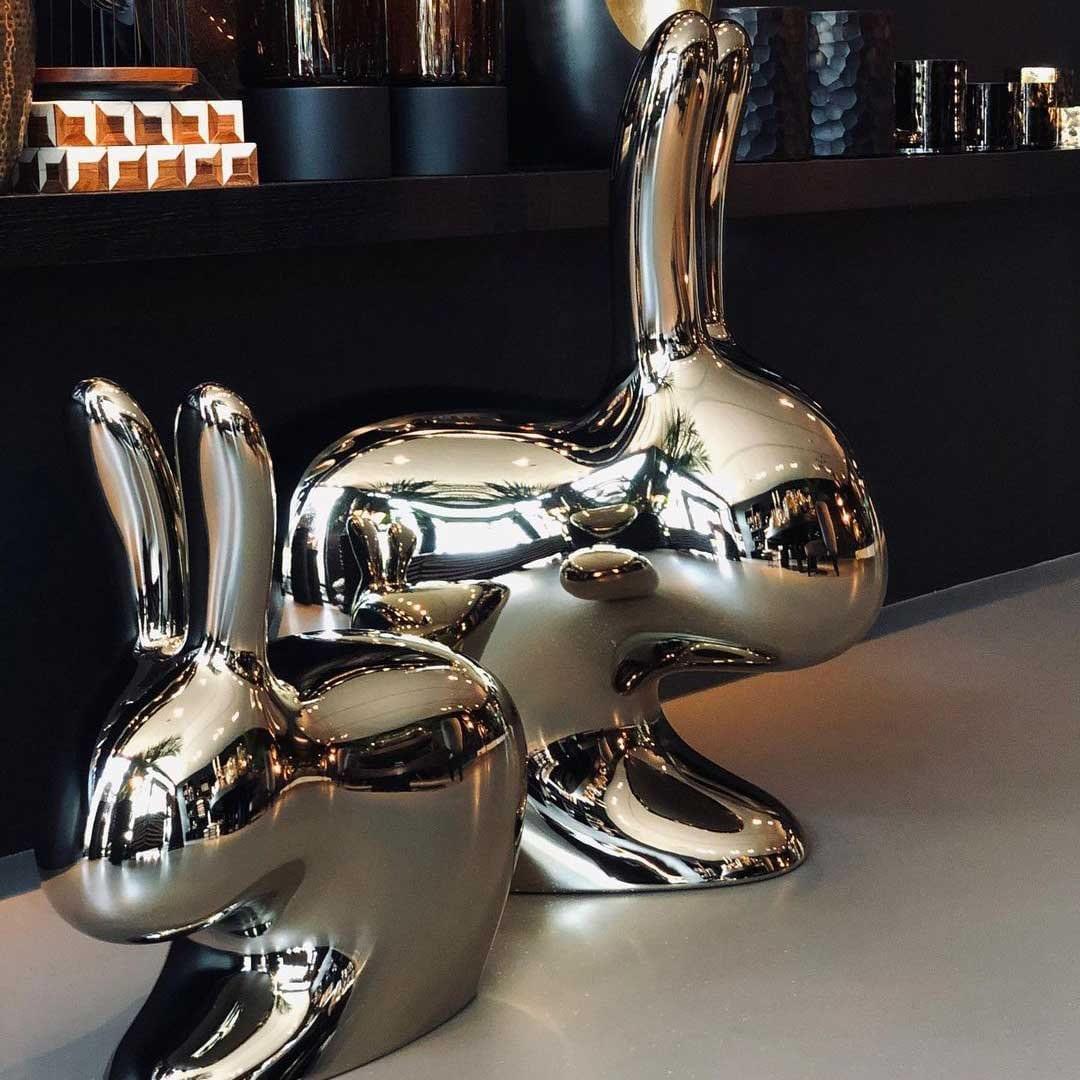 Krzesło RABBIT METALLIC srebrny Qeeboo Eye on Design