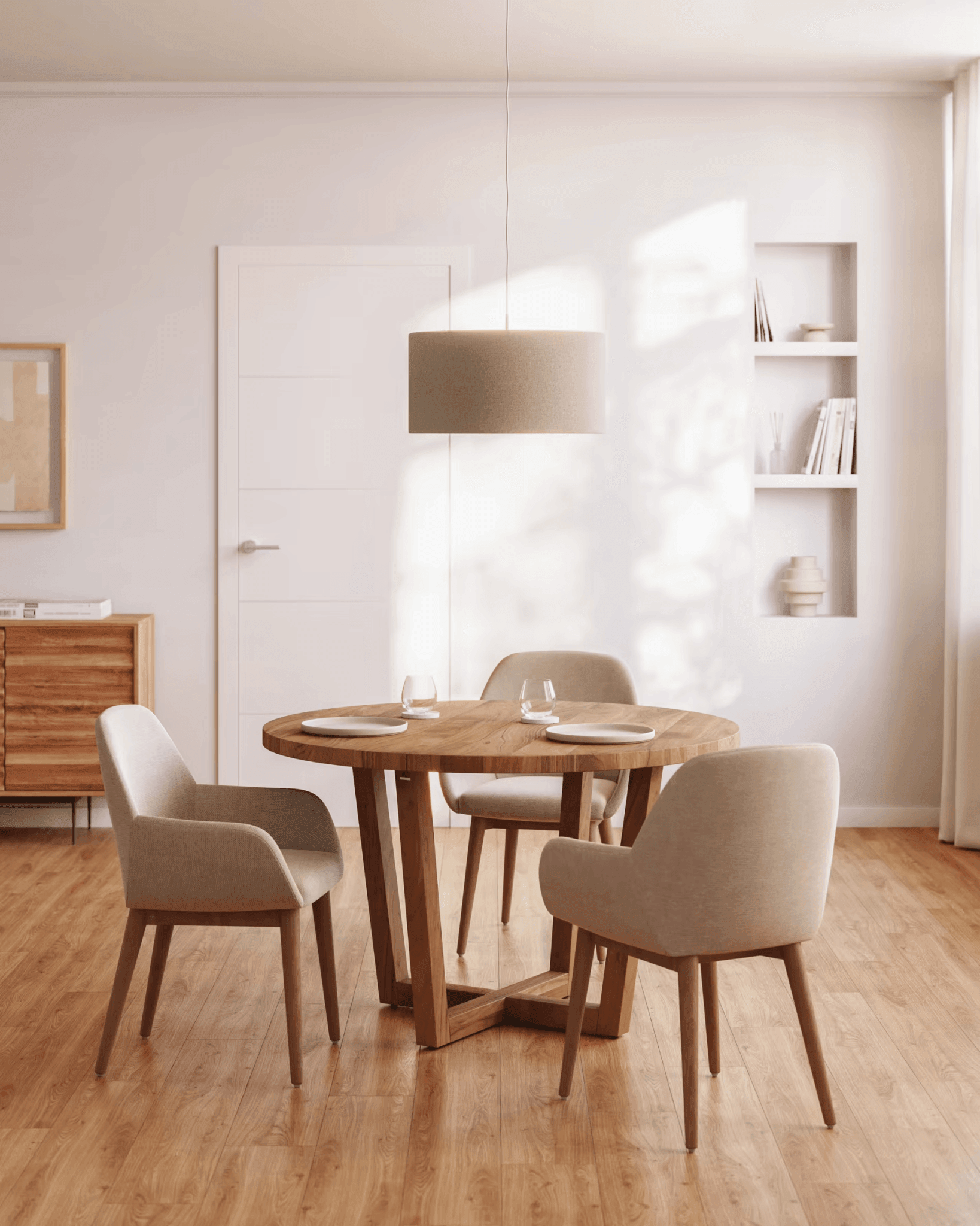 Krzesło w tkaninie szenilowej KONNA beżowy z jesionową podstawą La Forma Eye on Design