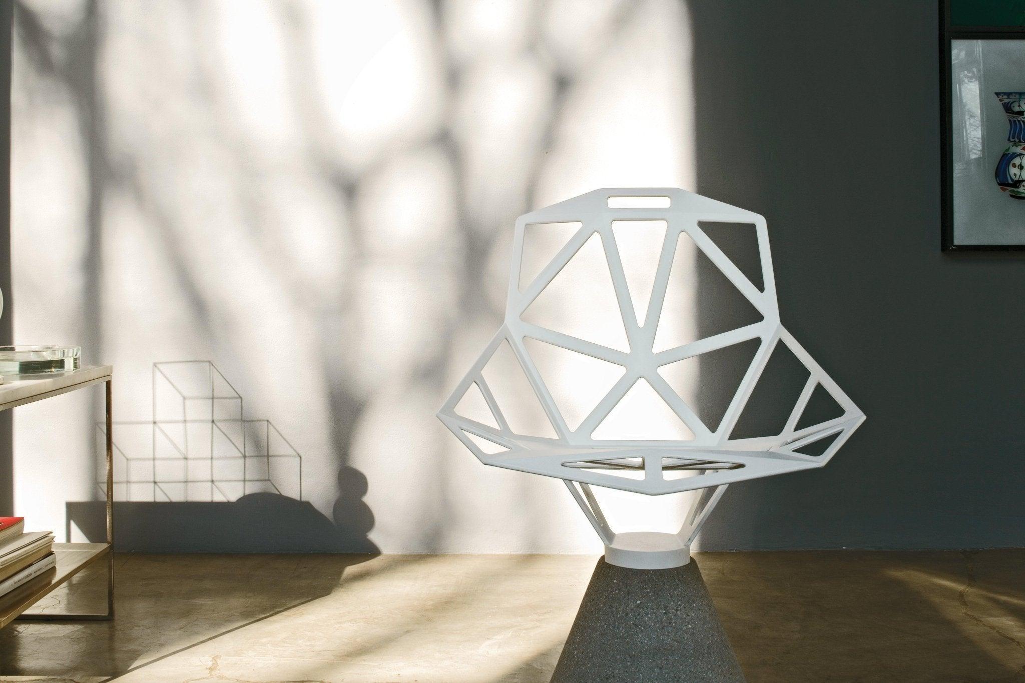 Krzesło z betonową podstawą CHAIR_ONE biały Magis Eye on Design