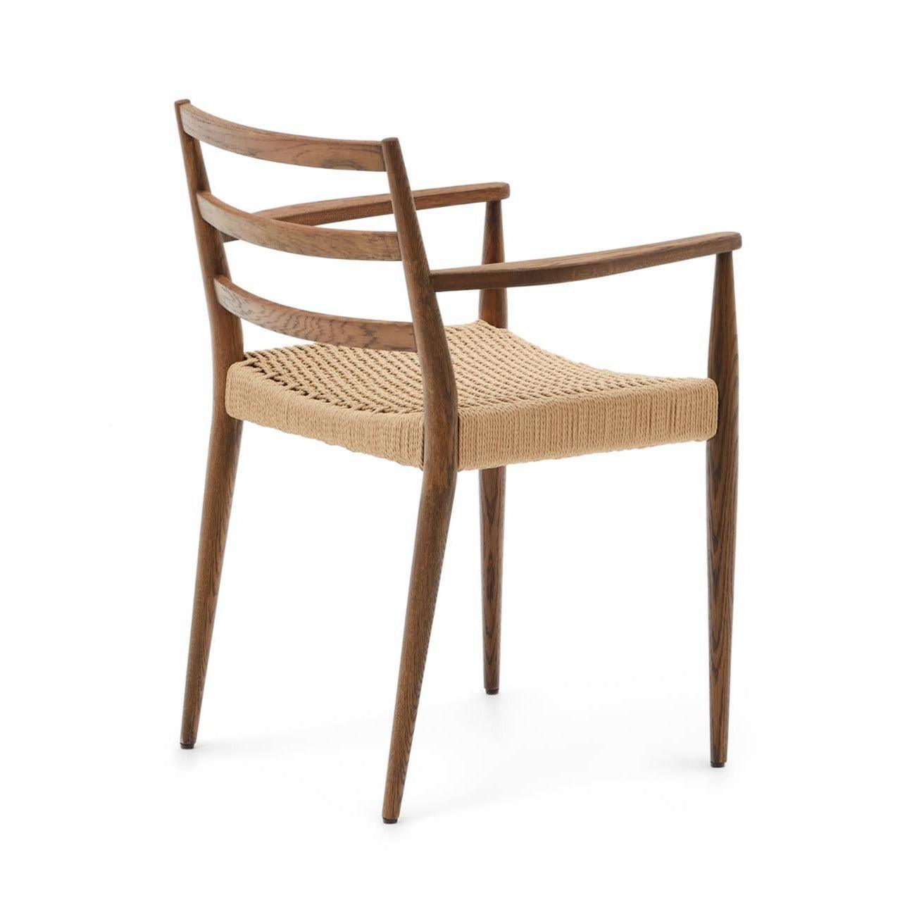 Krzesło z podłokietnikami ANALY orzechowe drewno dębowe La Forma Eye on Design